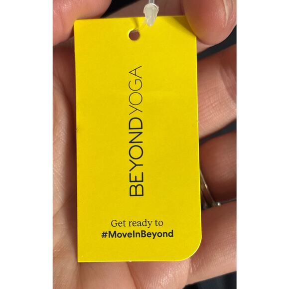 Beyond Yoga Black Convertible Gym Backpack Tote NWT - Picture 6 of 9